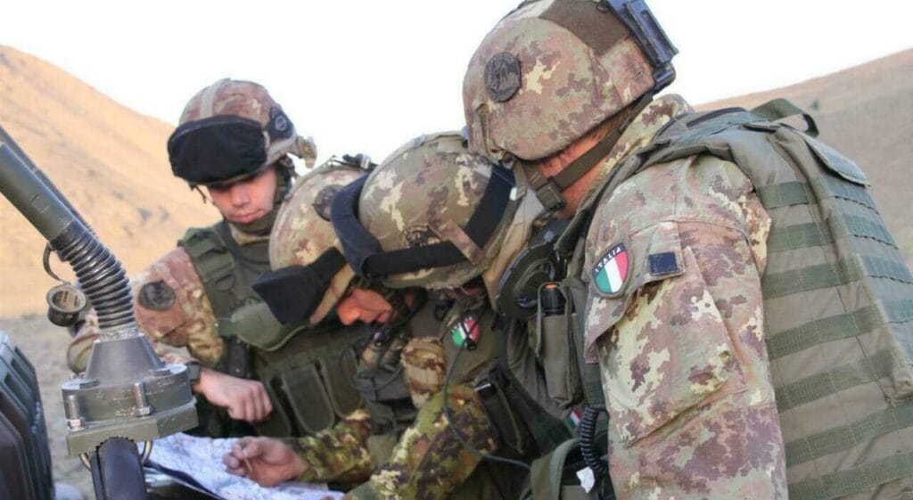 Cos'è il manifesto di leva per i giovani italiani?