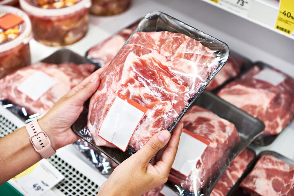 Sequestri dei Nas: 21 tonnellate di cibo irregolare