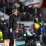 Conte: "A Napoli situazione spudorata, non fumo negli occhi"