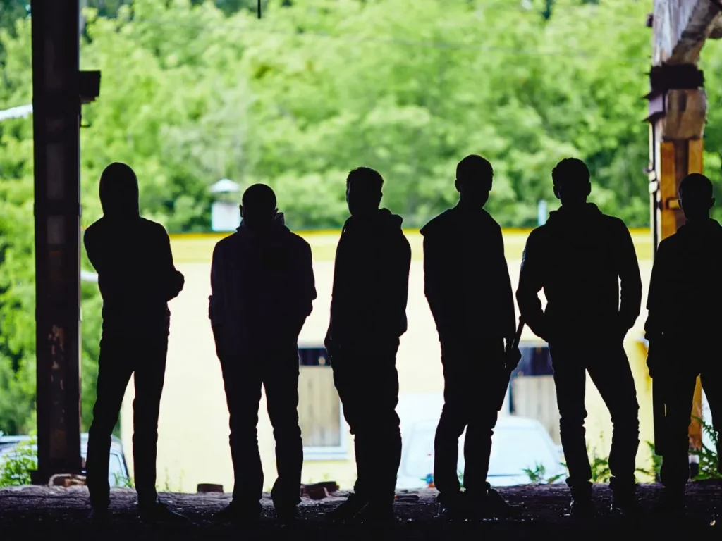 Allarme baby gang: violenze a Chiaia