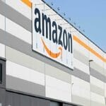 Amazon taglia 30.000 posti. Colpa dell'IA?