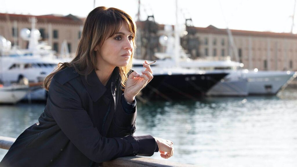 Italia: Scopri Petra, il giallo Sky con Paola Cortellesi.