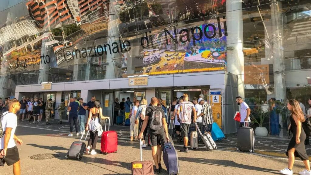 Tensione sulla chiusura dell’aeroporto di Napoli Capodichino