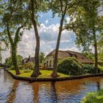 Olanda: Scopri il villaggio senza strade di Giethoorn