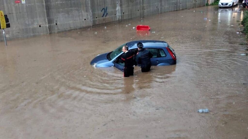 Maltempo a Napoli: quali sono le conseguenze sugli abitanti?