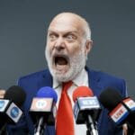 Hubris: l'oscura forza che mina i leader potenti