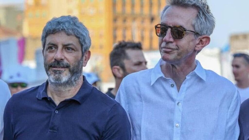 I sindaci e i governatori più amati: Manfredi sul podio, Napoli e la Campania promuovono i loro leader